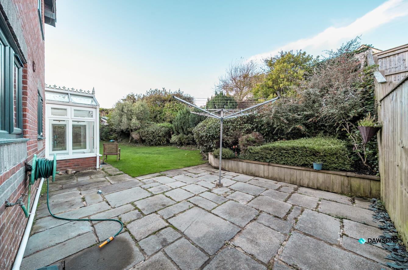 Ffordd Draenen Ddu, West Cross, Mumbles, Swansea, SA3 5RP